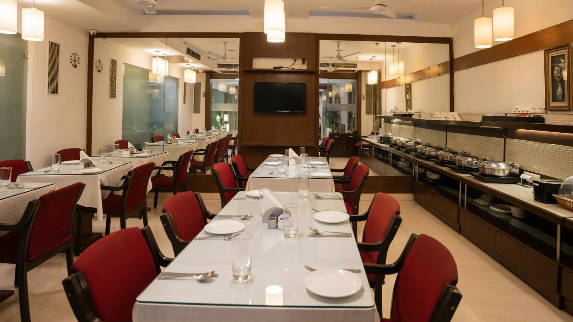 Ahuja Residency Cyber City II Gurgaon 3*,  India